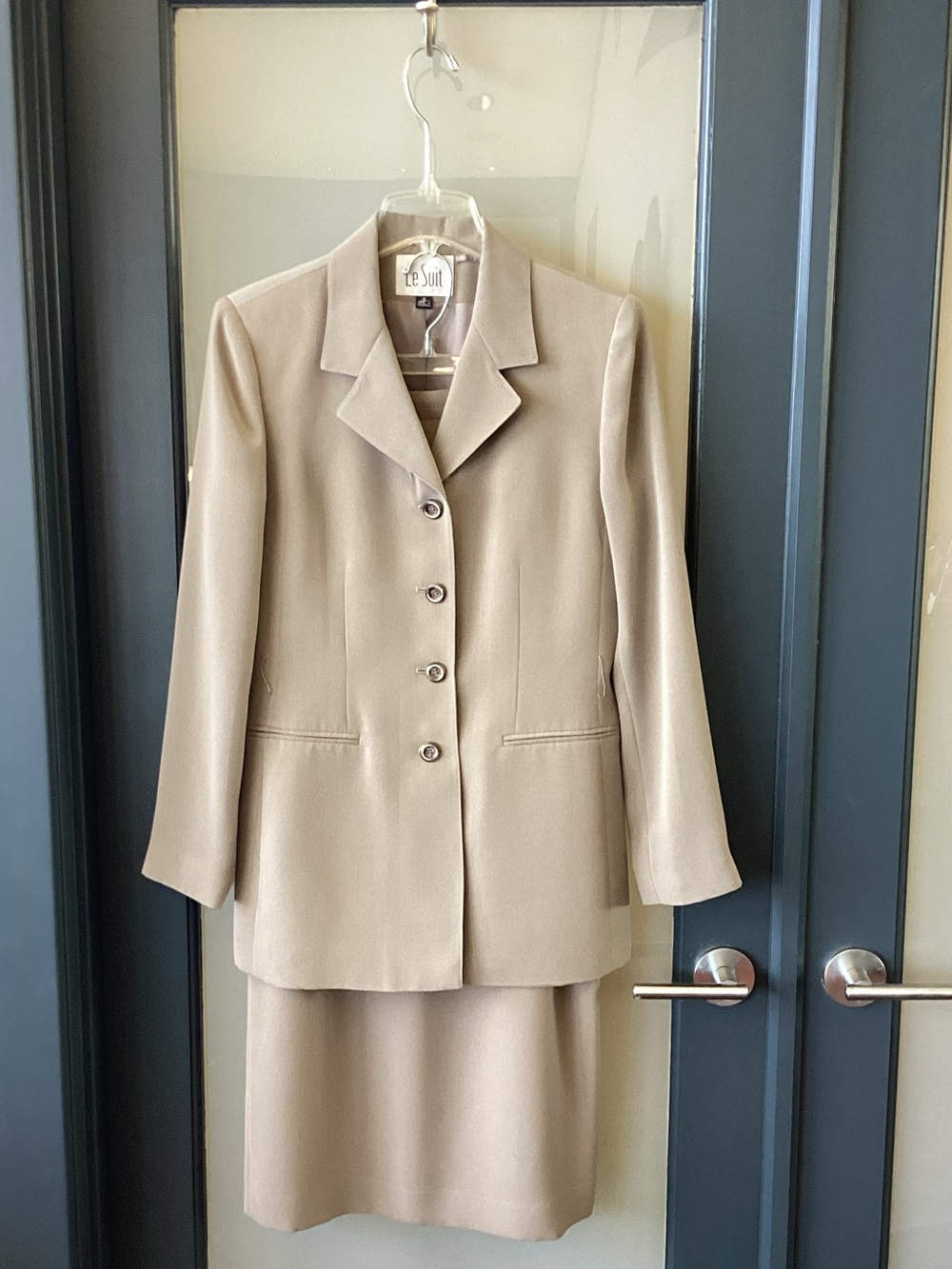 2 piece Le Suit set
